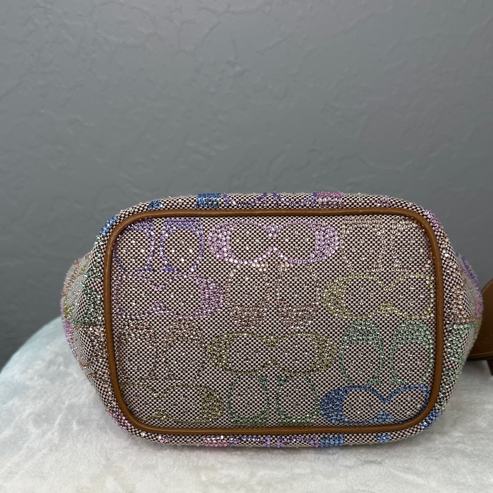 ‼️SOLD‼️Coach Kisslock Frame Bag In Crystal Signature Jacquard - Picture 5 of 8